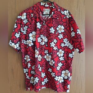 Vintage Hilo Hattie Hawaiian Floral Shirt 100% Cotton